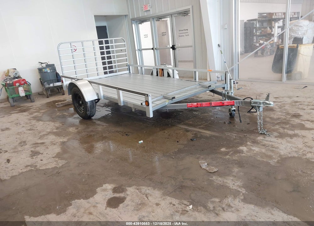 2025 WESTBROOK GREENHOUSE ALUMINUM UTILITY TRA VIN: 2SSUBE1A4SB187542