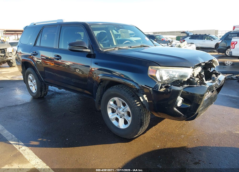 2018 TOYOTA 4RUNNER SR5 VIN: JTEZU5JRXJ5177385
