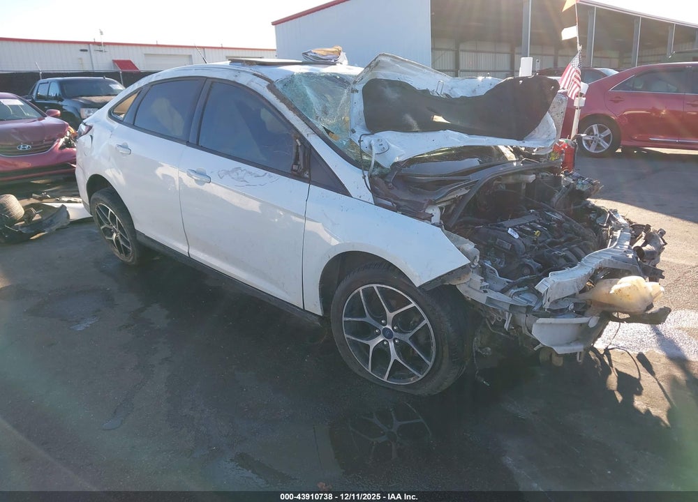 2017 FORD FOCUS SEL VIN: 1FADP3H25HL265971
