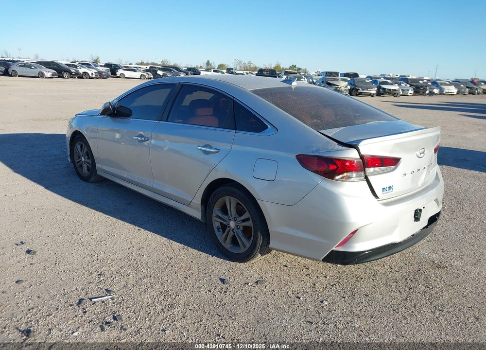 2018 HYUNDAI SONATA SEL VIN: 5NPE34AF8JH638623