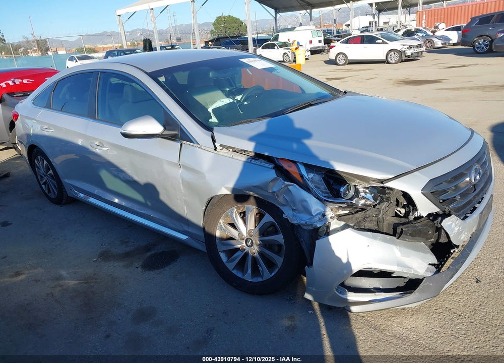 2015 HYUNDAI SONATA SPORT VIN: 5NPE34AF9FH231837