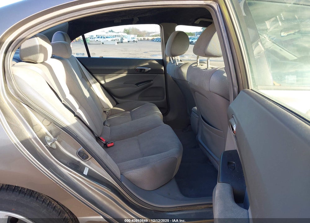 2006 HONDA CIVIC LX VIN: 1HGFA16586L035183