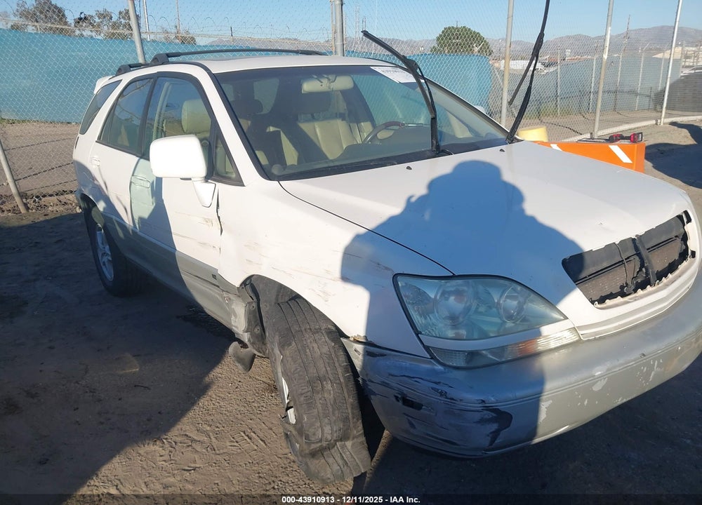 2002 LEXUS RX 300 VIN: JTJHF10U320271421