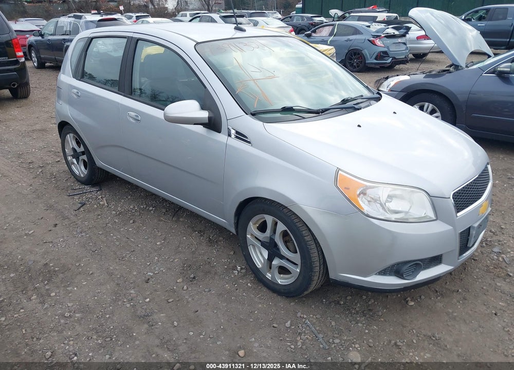 2010 CHEVROLET AVEO LS VIN: KL1TD6DE3AB133715