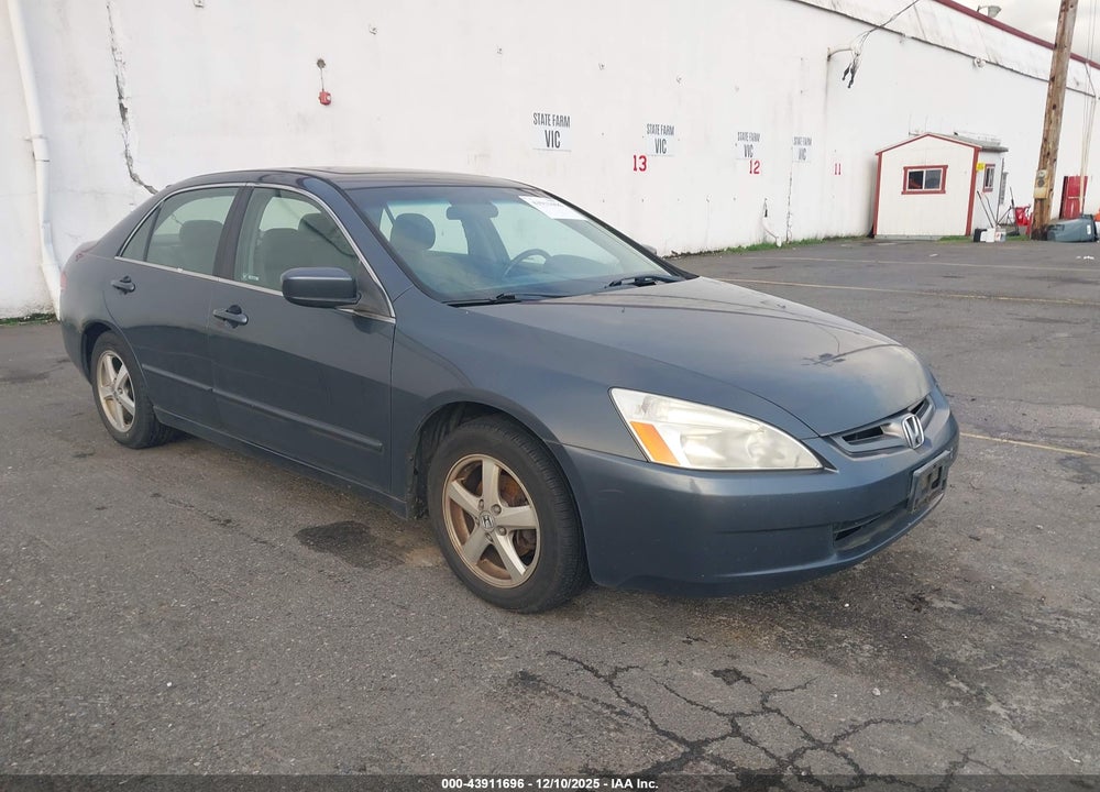 2004 HONDA ACCORD 2.4 EX VIN: JHMCM56854C019934