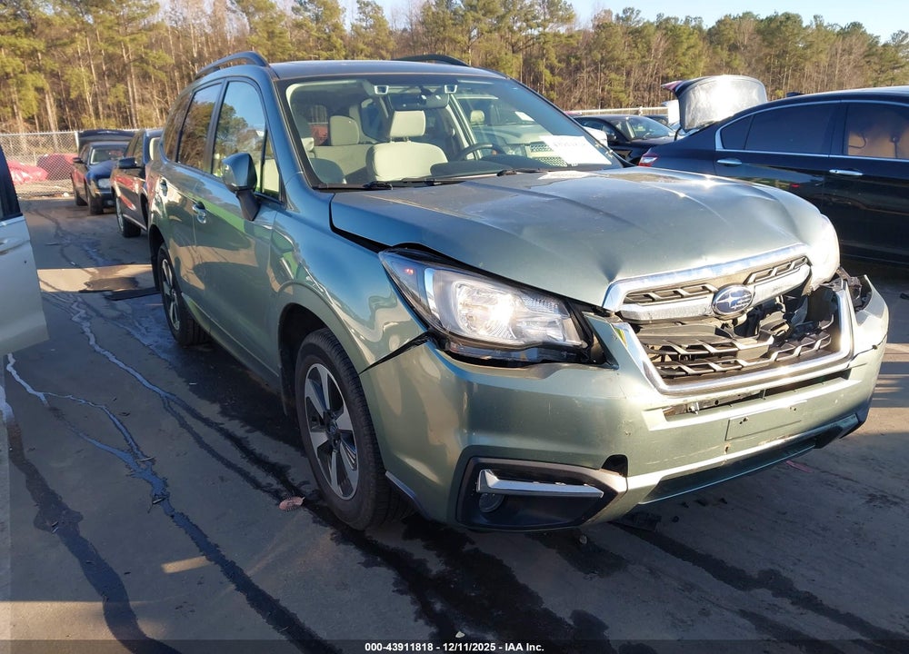 2018 SUBARU FORESTER 2.5I PREMIUM VIN: JF2SJAGC4JH524459