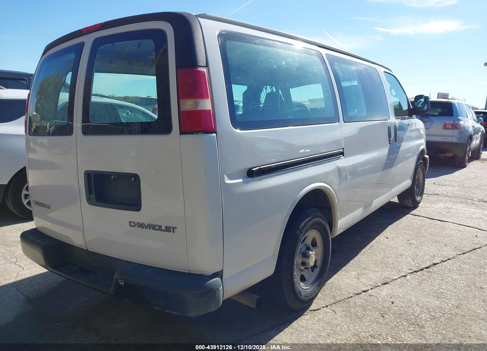 2004 CHEVROLET EXPRESS VIN: 1GCEG15X841195617