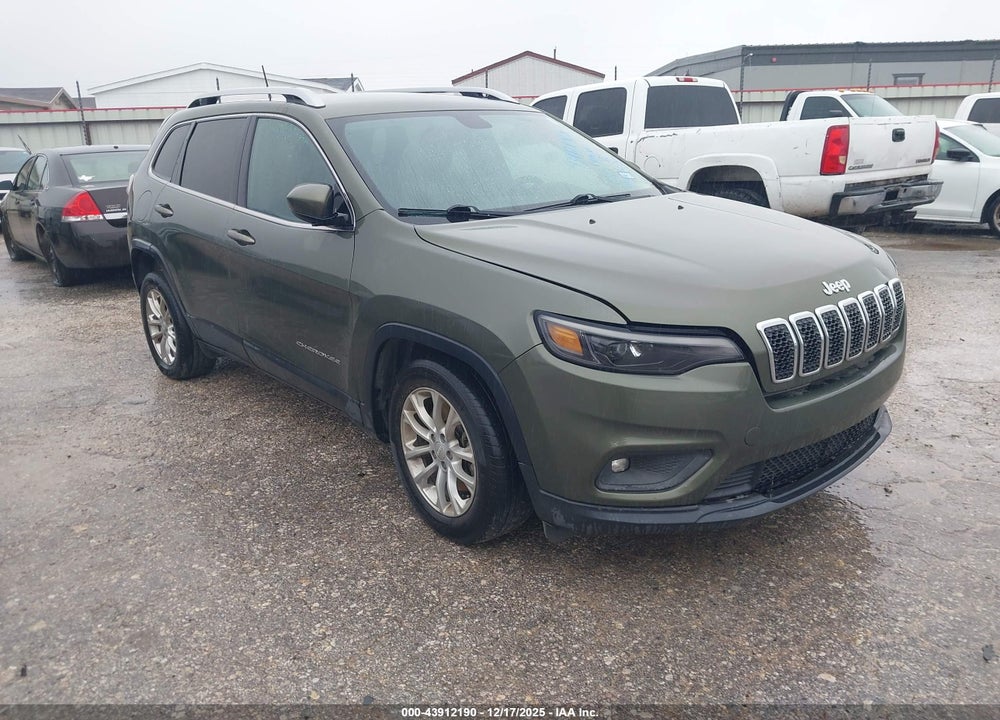 2019 JEEP CHEROKEE LATITUDE FWD VIN: 1C4PJLCB9KD120398