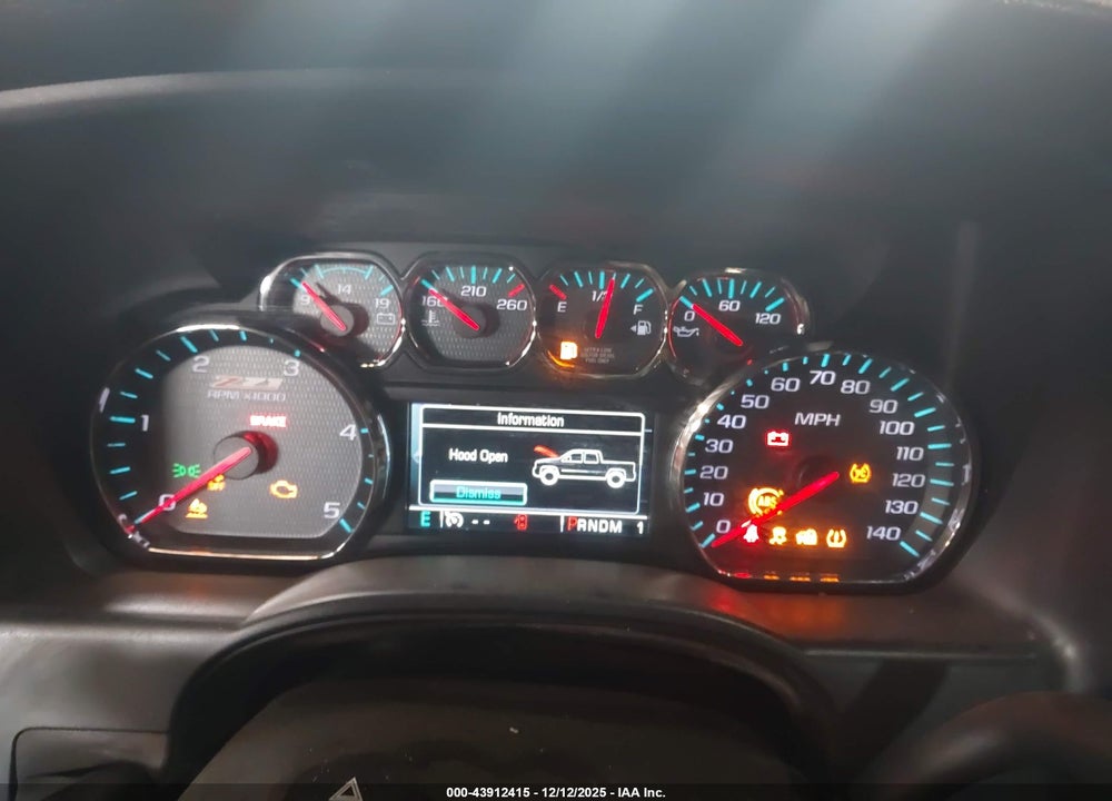 2015 CHEVROLET SILVERADO 2500HD LTZ VIN: 1GC1KWE82FF505480