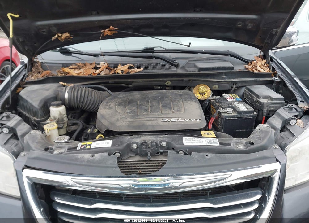 2014 CHRYSLER TOWN & COUNTRY TOURING-L VIN: 2C4RC1CG1ER179966