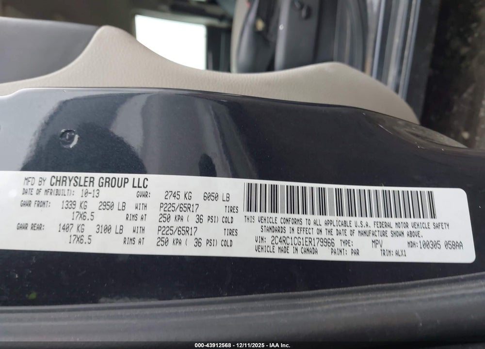 2014 CHRYSLER TOWN & COUNTRY TOURING-L VIN: 2C4RC1CG1ER179966