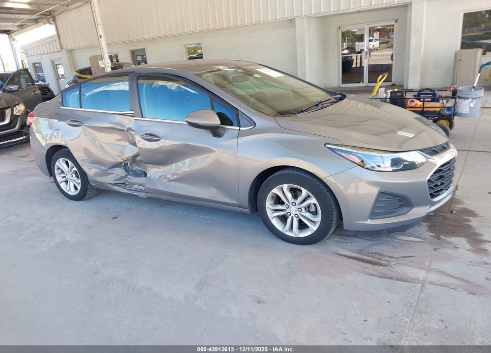 2019 CHEVROLET CRUZE LT VIN: 1G1BE5SM2K7114575