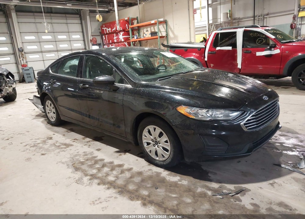 2019 FORD FUSION S VIN: 3FA6P0G77KR281196