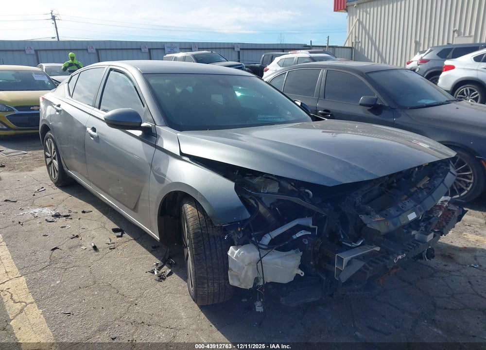 2022 NISSAN ALTIMA SV FWD VIN: 1N4BL4DV2NN398793