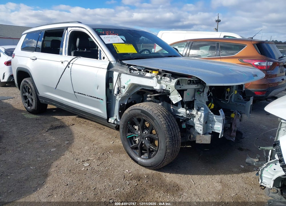 2025 JEEP GRAND CHEROKEE L ALTITUDE X 4X4 VIN: 1C4RJKAGXS8686984