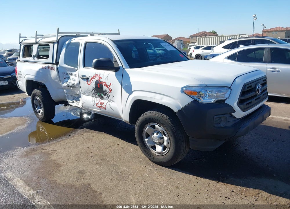 2017 TOYOTA TACOMA SR VIN: 5TFRX5GN3HX083668