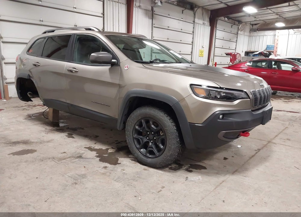 2019 JEEP CHEROKEE TRAILHAWK ELITE 4X4 VIN: 1C4PJMBX8KD228224
