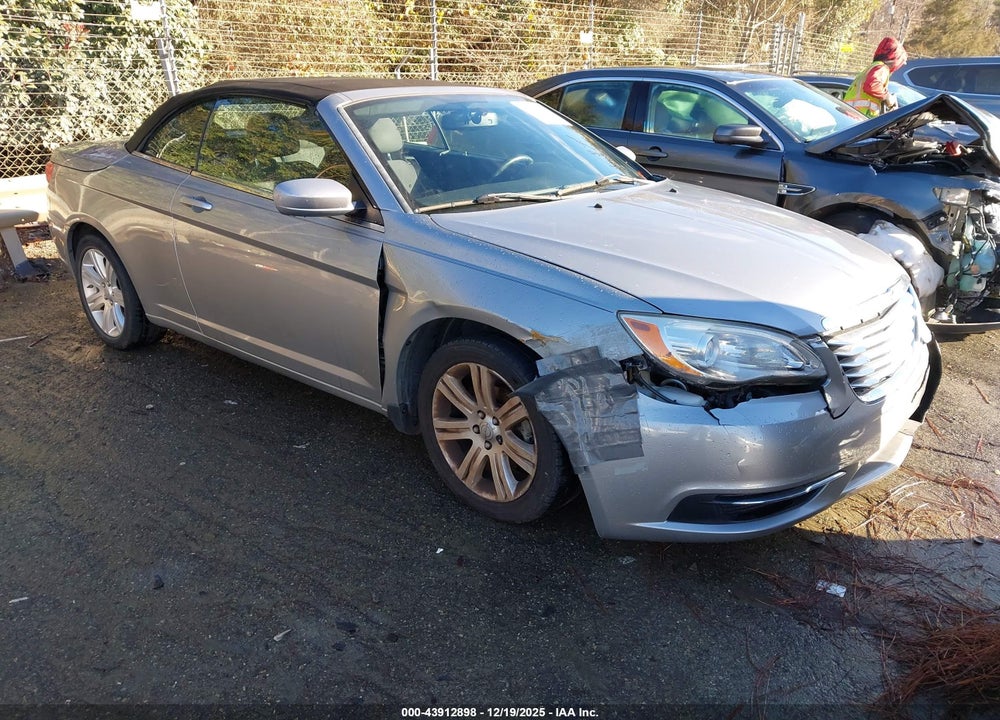 2013 CHRYSLER 200 TOURING VIN: 1C3BCBEB7DN716381