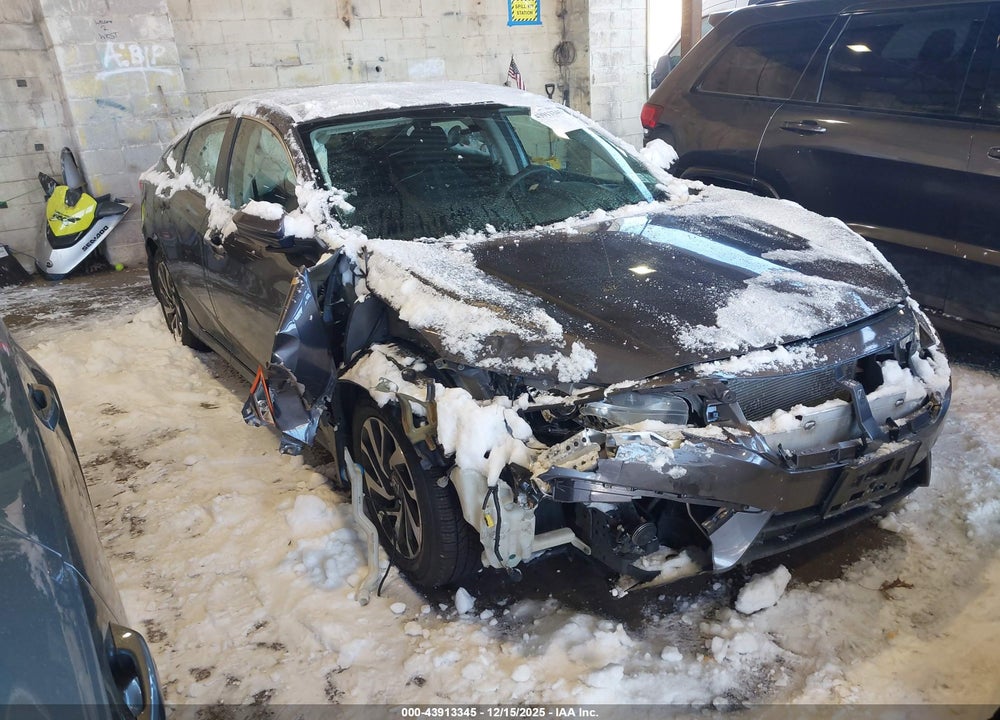 2018 HONDA CIVIC EX VIN: 2HGFC2F78JH516414