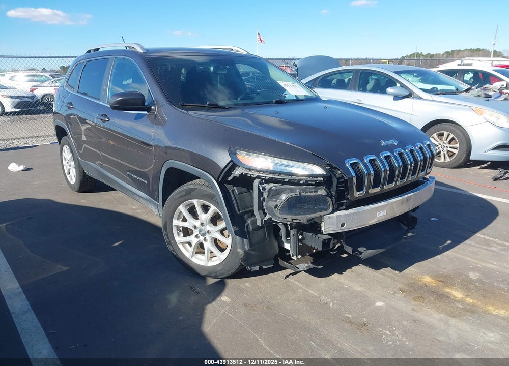 2016 JEEP CHEROKEE LATITUDE VIN: 1C4PJLCB5GW324465