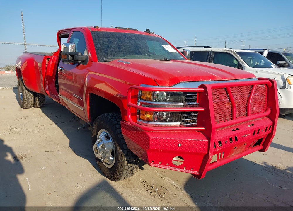 2016 CHEVROLET SILVERADO 3500HD LTZ VIN: 1GC4K0E85GF216508