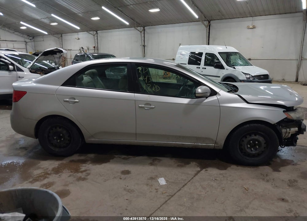 2012 KIA FORTE EX VIN: KNAFU4A25C5498660