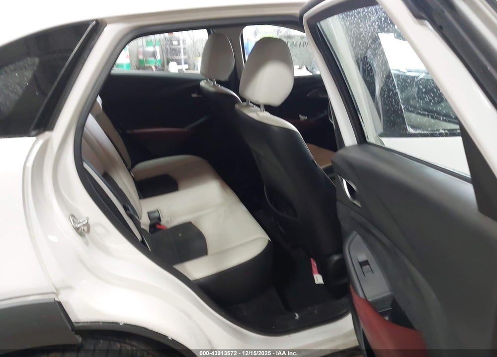 2016 MAZDA CX-3 GRAND TOURING VIN: JM1DKBD77G0113906