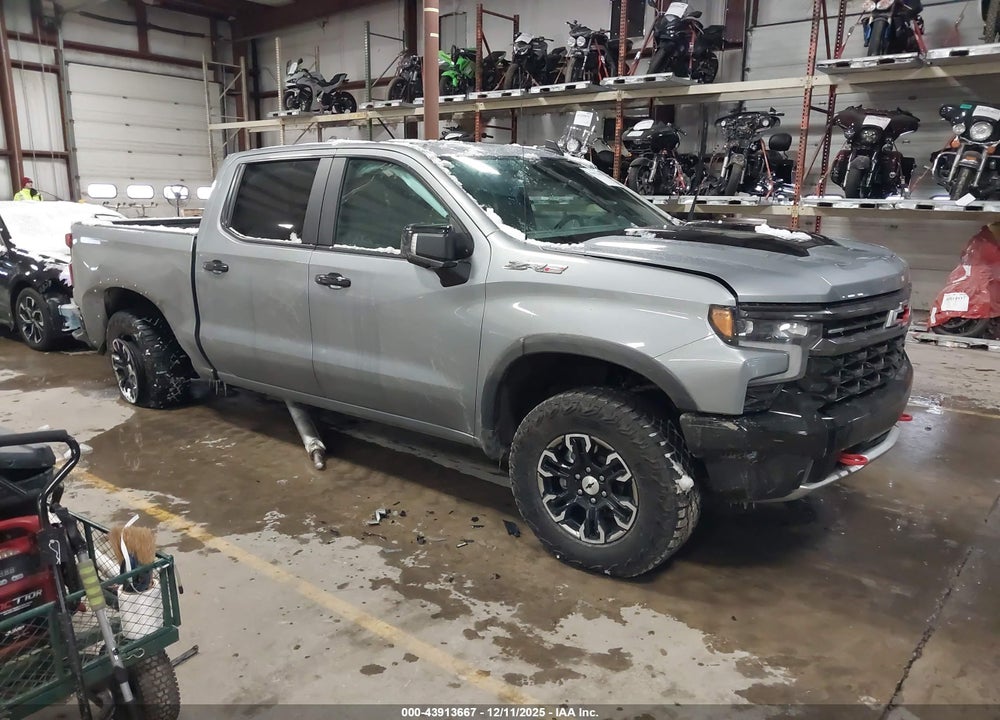 2023 CHEVROLET SILVERADO 1500 4WD  SHORT BED ZR2 VIN: 3GCUDHEL7PG285132