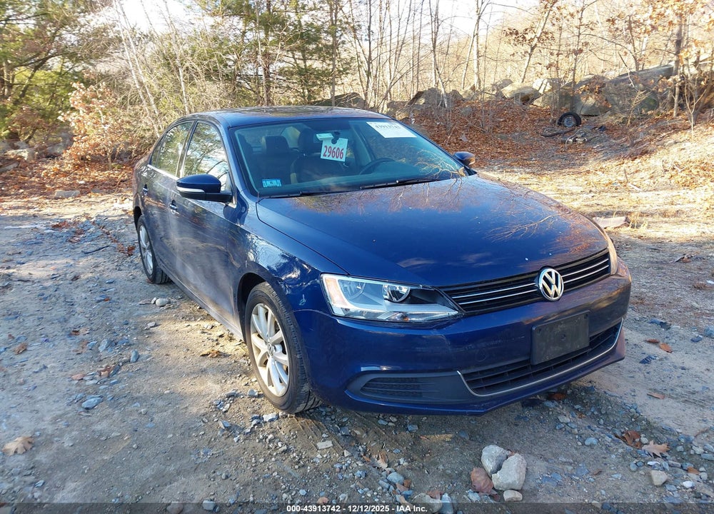 2013 VOLKSWAGEN JETTA 2.5L SE VIN: 3VWDP7AJ0DM447974