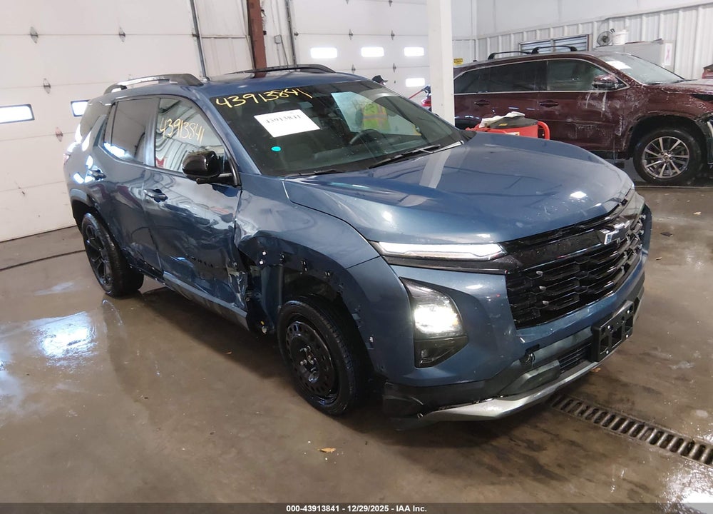 2025 CHEVROLET EQUINOX FWD LT VIN: 3GNAXHEGXSL124553