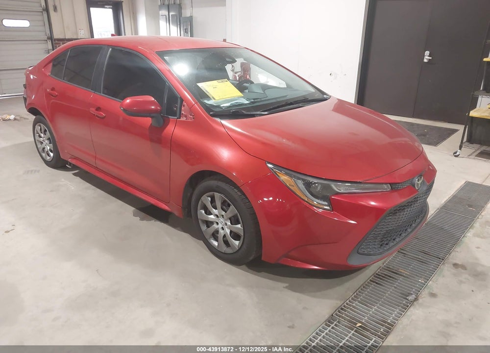 2021 TOYOTA COROLLA LE VIN: 5YFEPMAE2MP240794