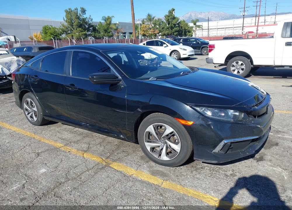 2019 HONDA CIVIC LX VIN: 19XFC2F67KE212106