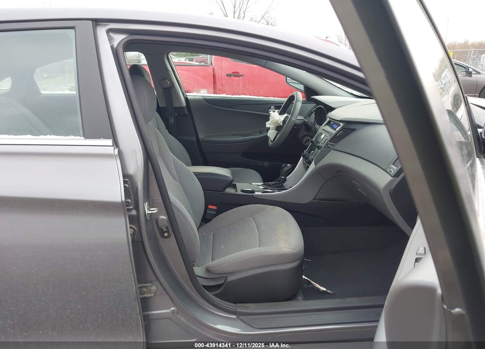 2011 HYUNDAI SONATA GLS VIN: 5NPEB4AC9BH162568