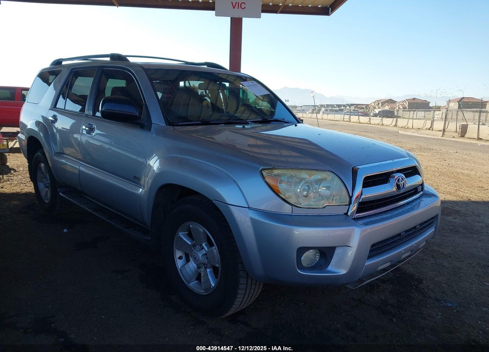 2008 TOYOTA 4RUNNER SR5 V8 VIN: JTEZT14R880029573