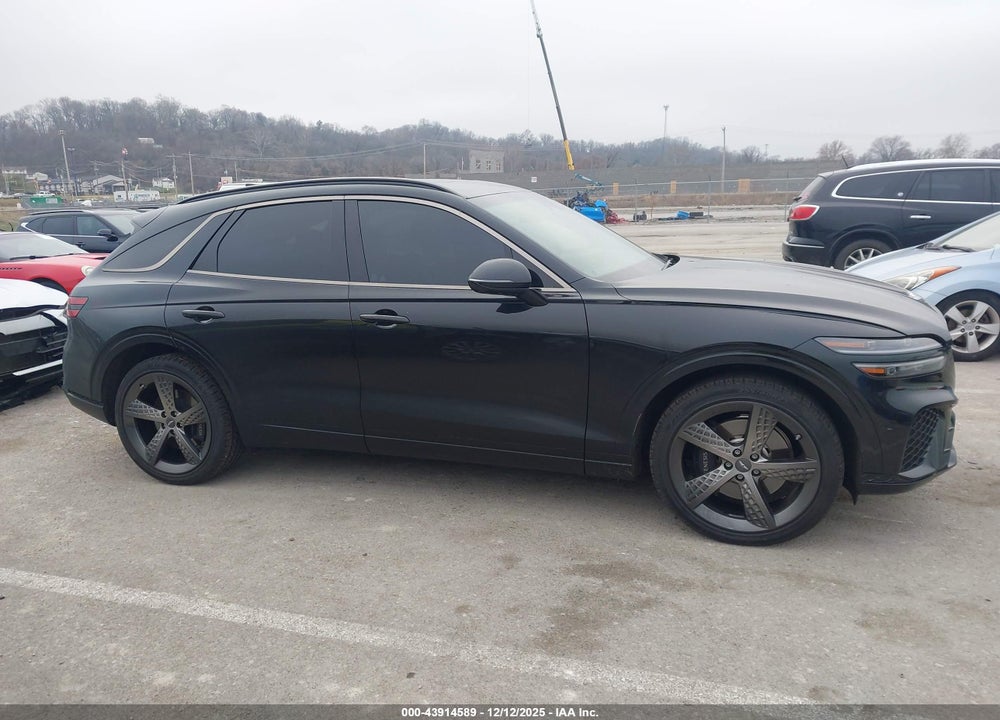 2023 GENESIS GV70 2.5T AWD VIN: KMUMADTB1PU117718