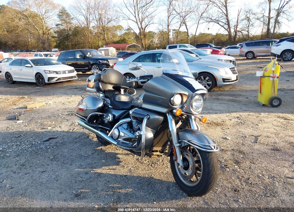 2010 KAWASAKI VN1700 A VIN: JKBVNRA18AA004320