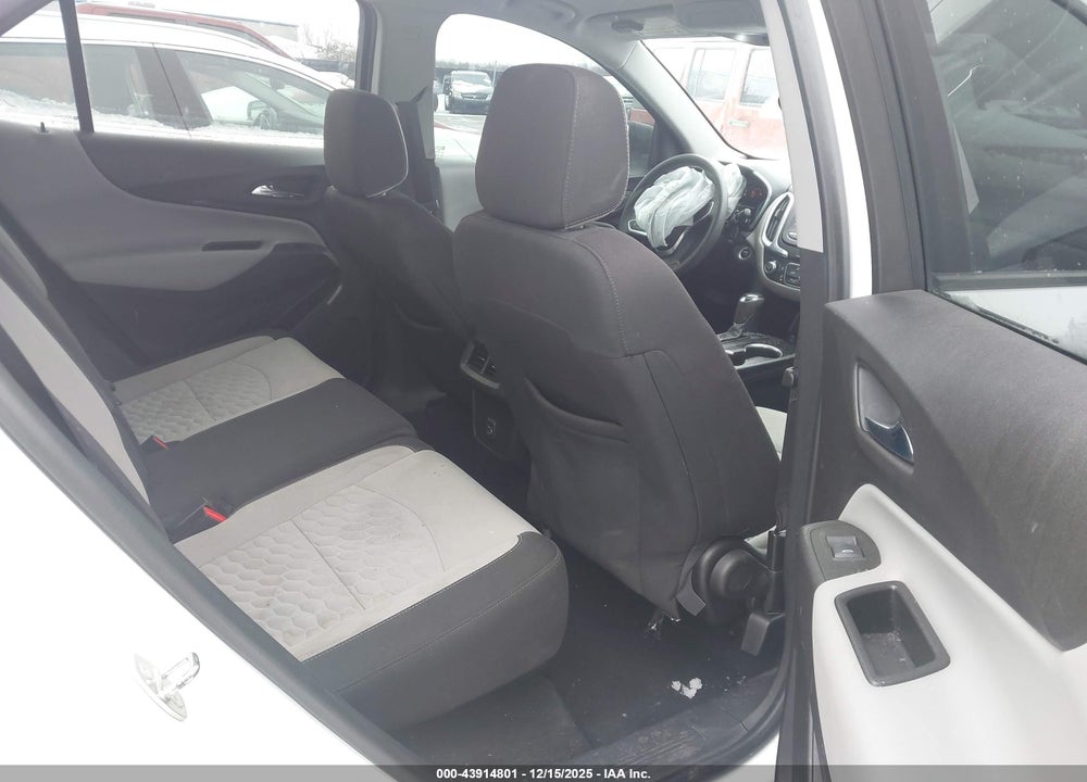 2019 CHEVROLET EQUINOX LS VIN: 3GNAXSEV4KL278607