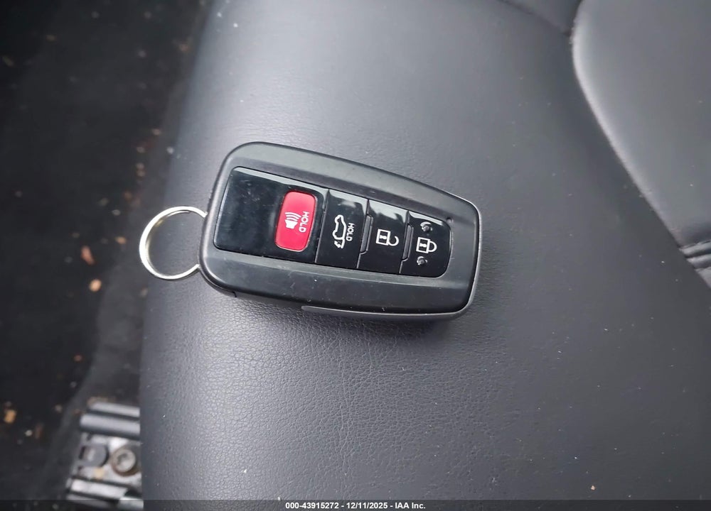 2020 TOYOTA AVALON HYBRID XLE VIN: 4T1A21FB5LU013042