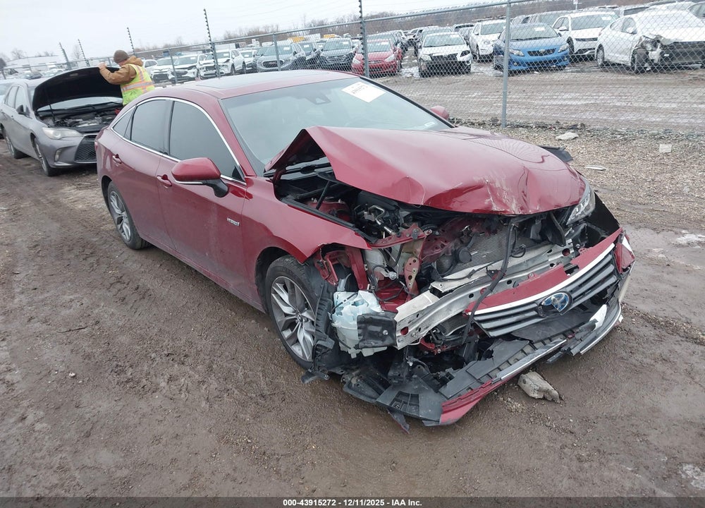 2020 TOYOTA AVALON HYBRID XLE VIN: 4T1A21FB5LU013042