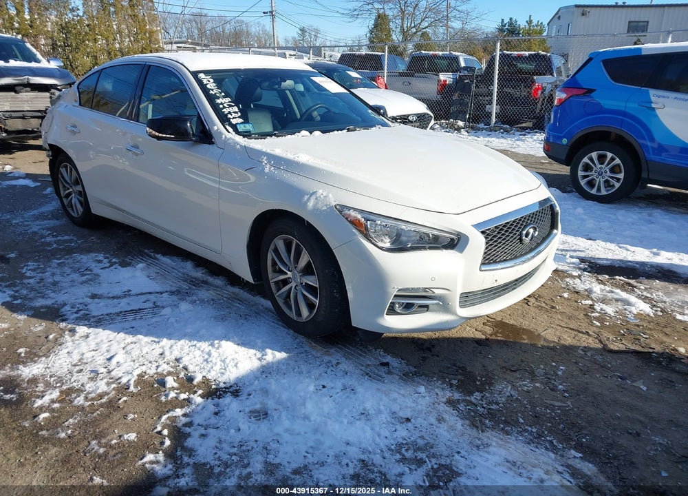 2014 INFINITI Q50 PREMIUM VIN: JN1BV7AR8EM689255
