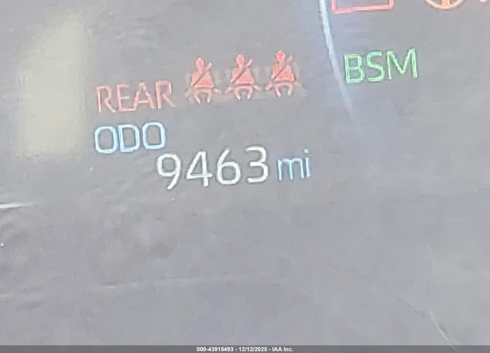2025 TOYOTA RAV4 HYBRID XLE VIN: JTMRWRFV4SJ067162