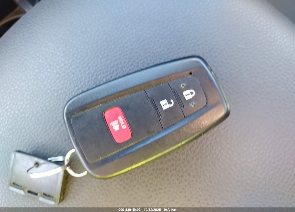 2025 TOYOTA RAV4 HYBRID XLE VIN: JTMRWRFV4SJ067162