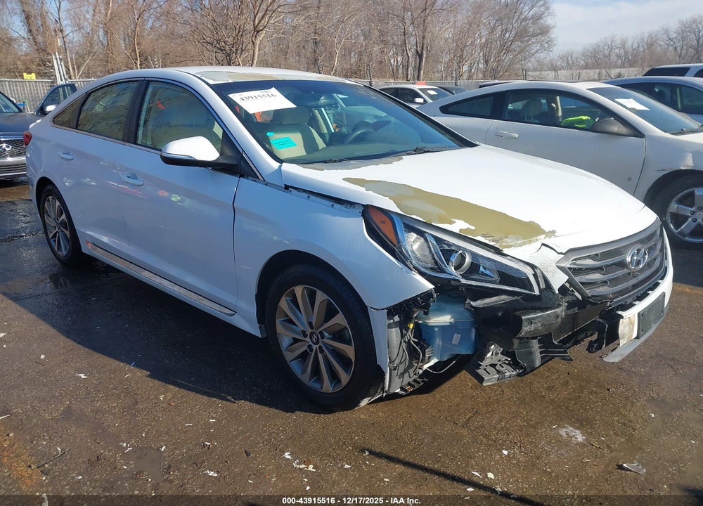 2015 HYUNDAI SONATA SPORT VIN: 5NPE34AF1FH050005