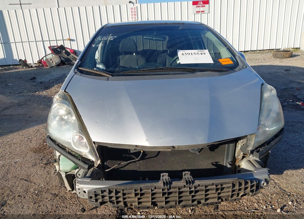 2011 HONDA FIT SPORT VIN: JHMGE8H54BC013980