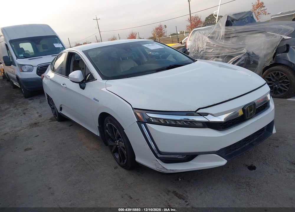 2018 HONDA CLARITY PLUG-IN HYBRID TOURING VIN: JHMZC5F34JC013510
