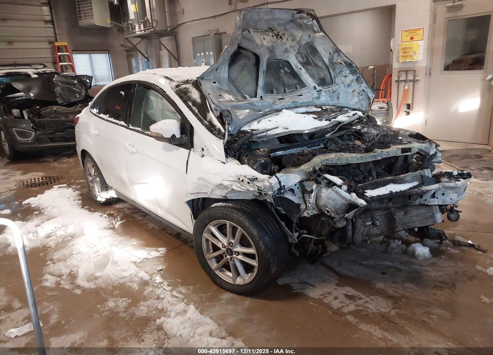 2017 FORD FOCUS SE VIN: 1FADP3F26HL209024