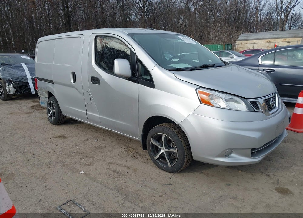 2018 NISSAN NV200 COMPACT CARGO VIN: 3N6CM0KN6JK694355