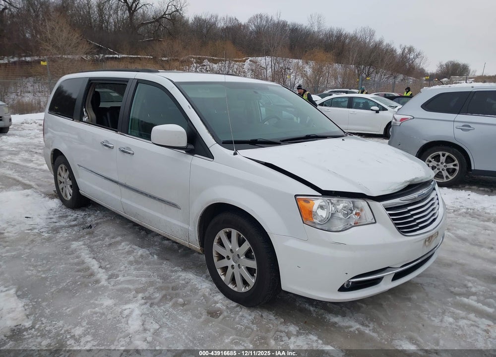 2015 CHRYSLER TOWN & COUNTRY TOURING VIN: 2C4RC1BG2FR627750