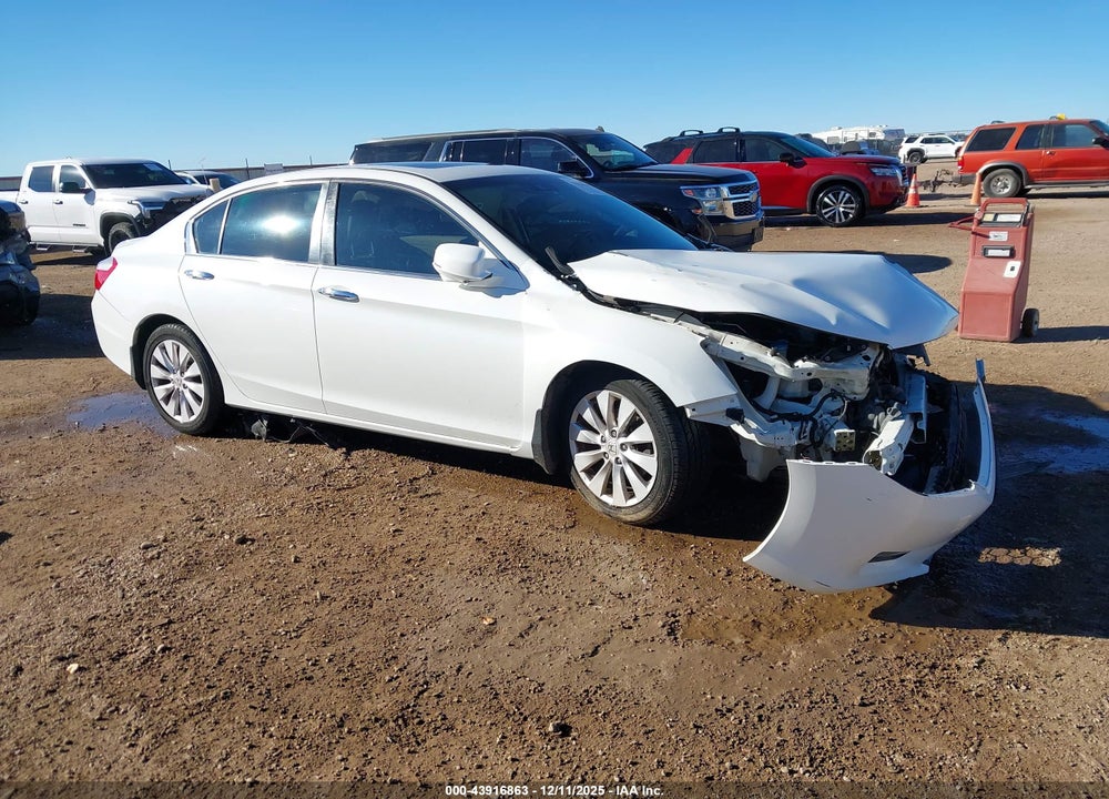 2013 HONDA ACCORD SDN EX-L VIN: 1HGCR2F84DA254825