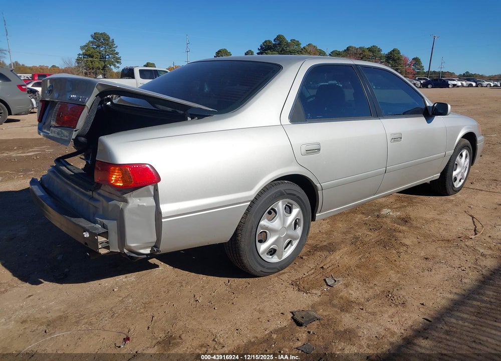 2001 TOYOTA CAMRY CE VIN: 4T1BG22KX1U087765